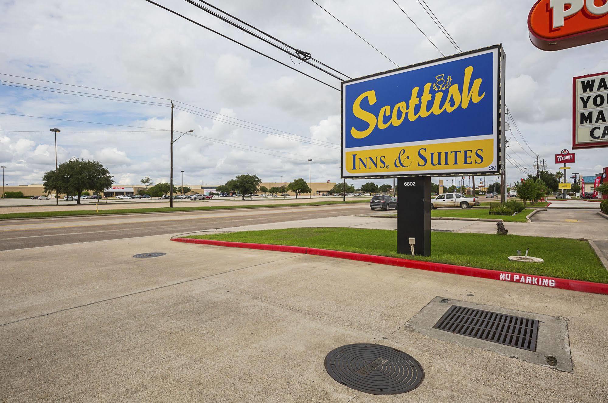 Scottish Inn And Suites Baytown Exterior photo